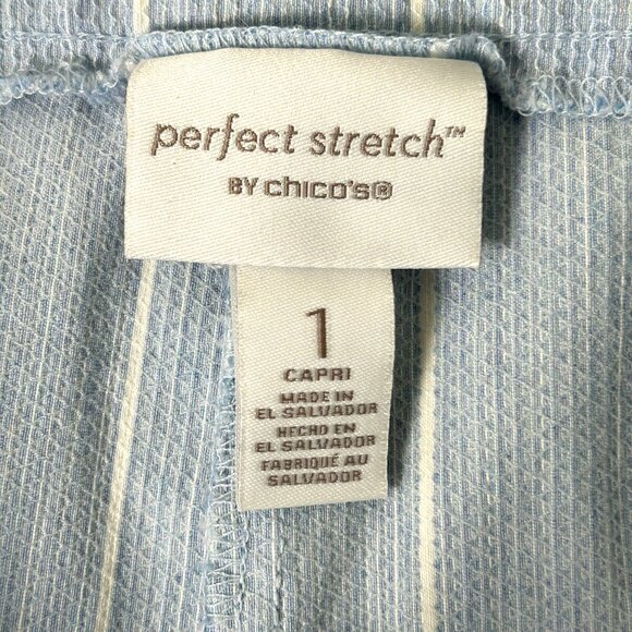 Chicos Perfect Stretch Capri Pants Size 1 M Blue White Striped Pull On Preppy - Picture 4 of 10